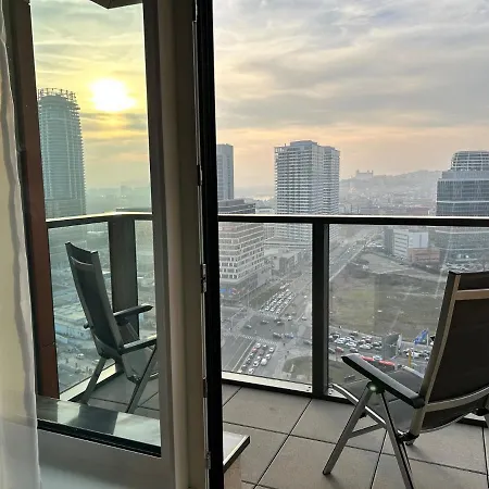 Klinger Downtown Central City High Floor Bratislava Exterior photo