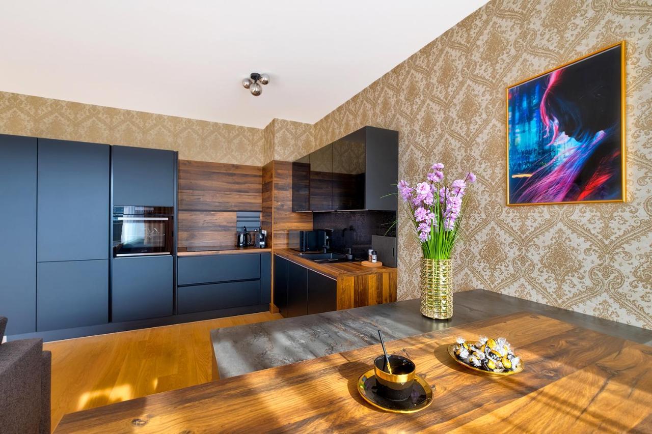 Klinger Downtown High Floor Apartman